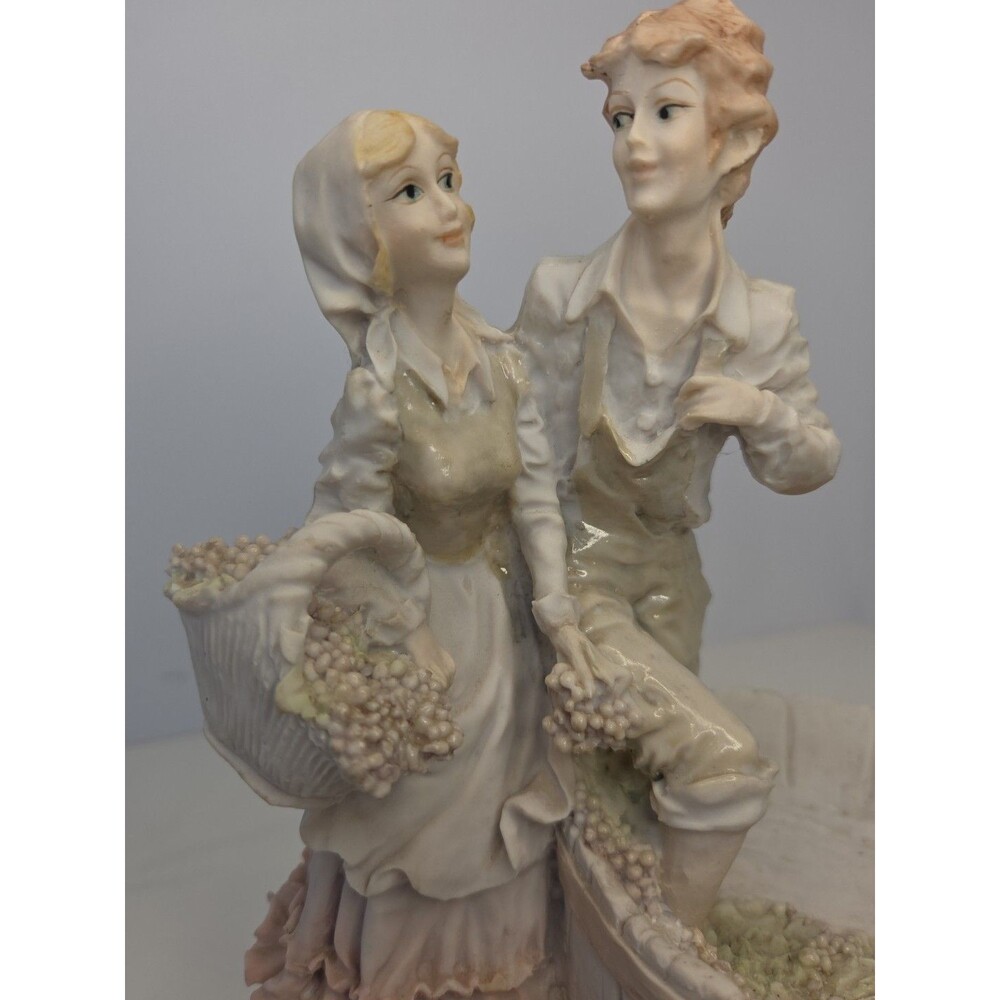 Vintage Arnart Belcari Couple Stomping Grapes Wine Dear Collection 1985 Figurine